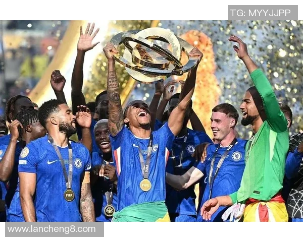 英超激战巴黎圣日耳曼与多特蒙德平局点球大战精彩瞬间回顾与战术分析