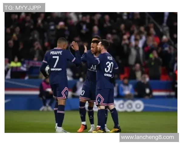 尤文图斯大胜里昂6比2乌龙球瞬间点燃比赛激情