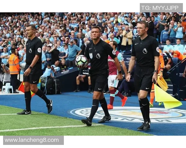 足总杯激战莱比锡与尤文图斯战平乌龙球引发全场热议