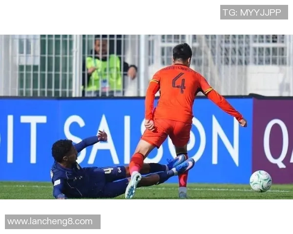 足总杯精彩对决切尔西与多特蒙德战平乌龙球引发争议判罚热议 足总杯精彩对决切尔西与多特蒙德战平乌龙球引发争议判罚热议