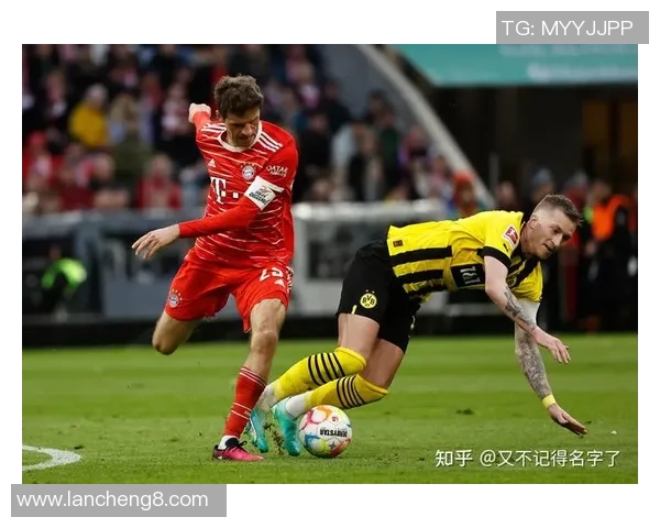 国王杯精彩对决拜仁与多特蒙德2比2平局赛后点评引发热议
