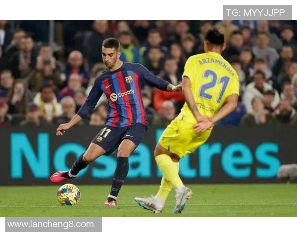 欧冠激战曼联与巴萨互交白卷补时进球引发全场狂欢点评