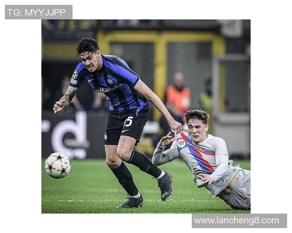 英超激战：巴黎圣日耳曼逆转国米神扑时刻成全场焦点