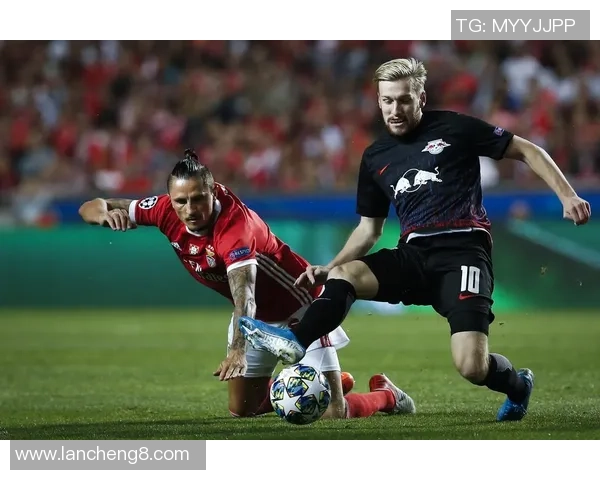 欧冠精彩对决：里昂逆转莱比锡补时绝杀引爆全场激情